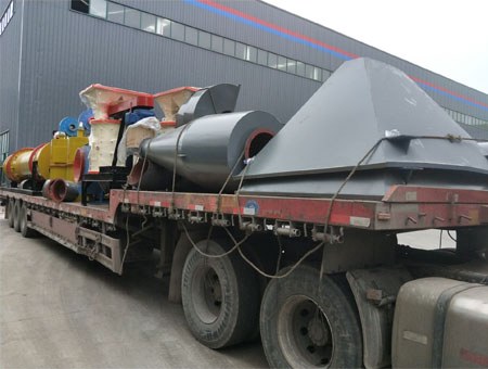 Погрузка двух сушилок для куриного помета Φ1000×7 м в Лаос